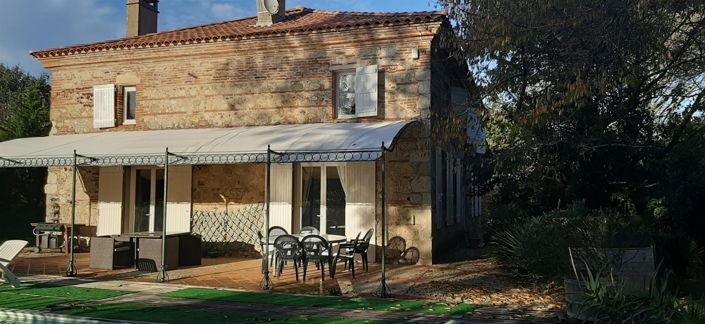 Image No.2-5 Bed House for sale