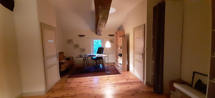 Image No.20-5 Bed House for sale