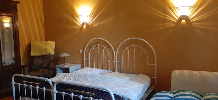 Image No.22-5 Bed House for sale