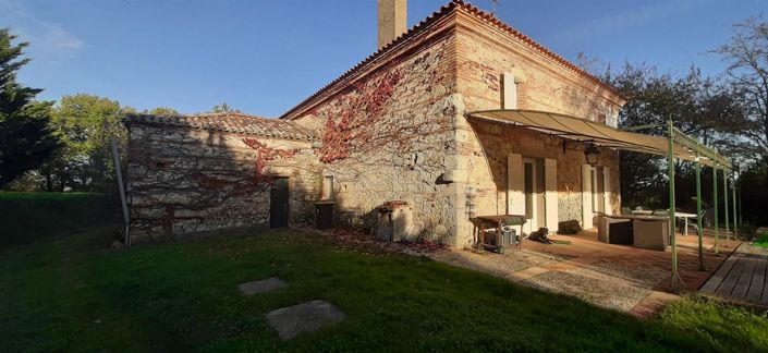 Image No.43-5 Bed House for sale