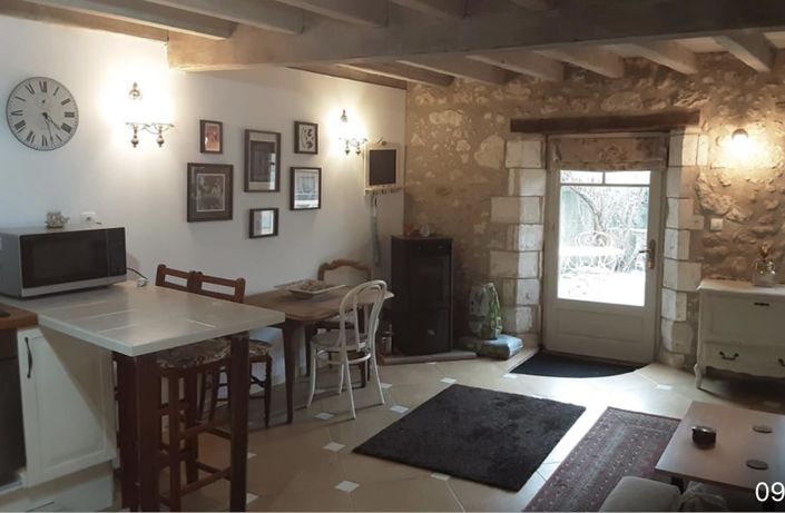 Image No.17-6 Bed House for sale