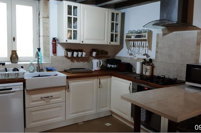 Image No.19-6 Bed House for sale