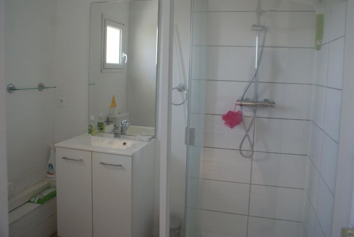 Image No.20-5 Bed House for sale