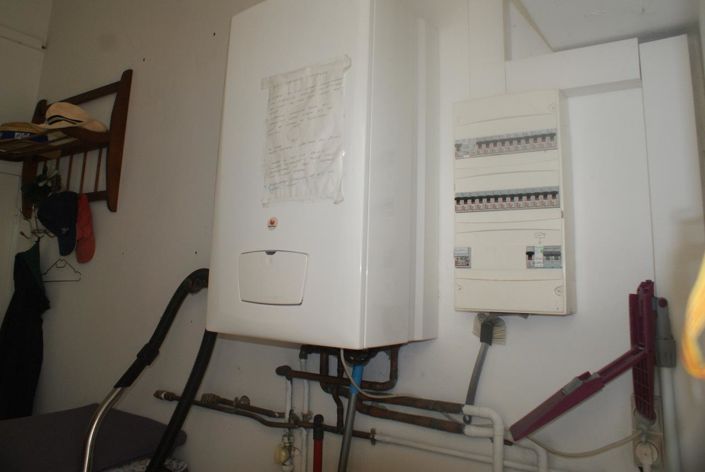 Image No.22-5 Bed House for sale