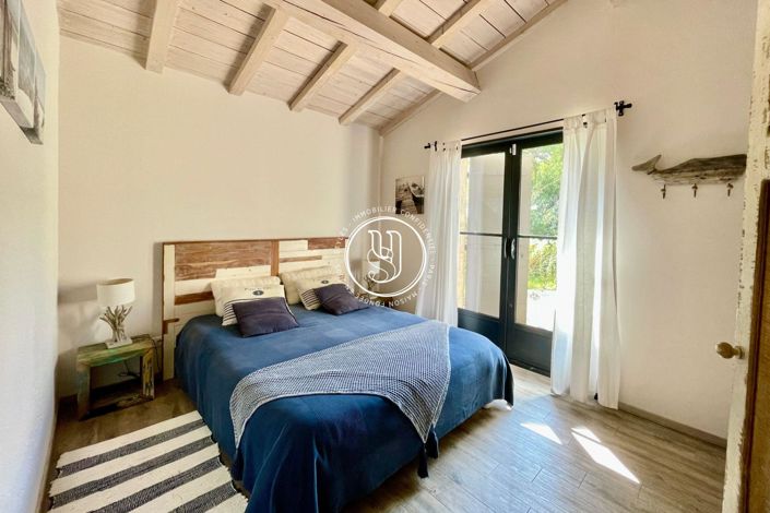 Image No.16-5 Bed House for sale