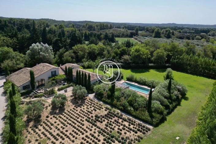 Image No.9-5 Bed House for sale