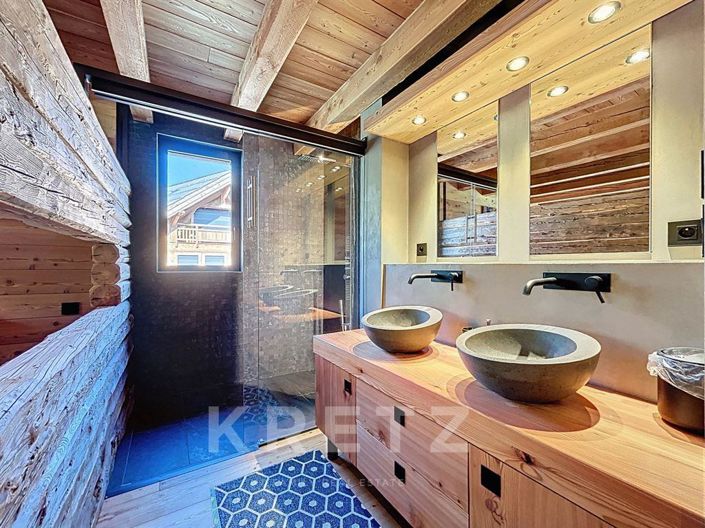 Image No.12-6 Bed House for sale