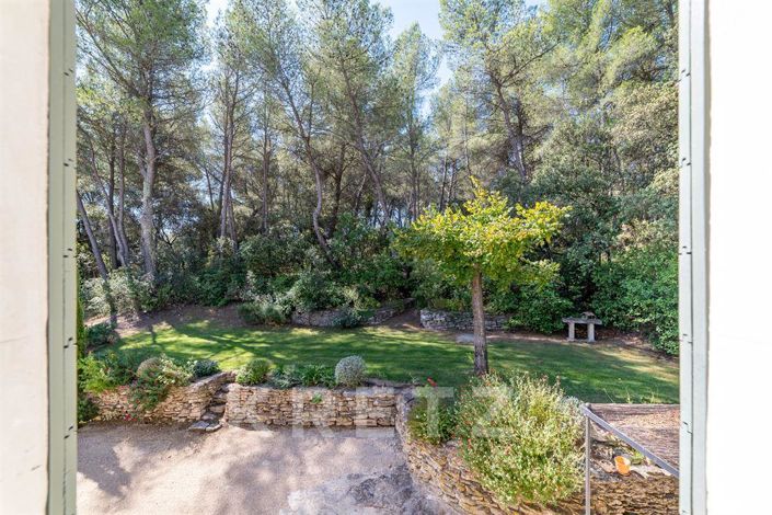 Image No.20-5 Bed House for sale