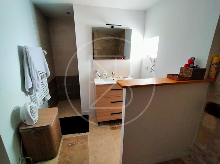 Image No.10-3 Bed House for sale