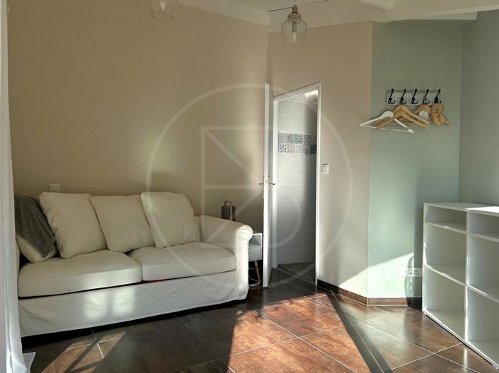 Image No.14-3 Bed House for sale