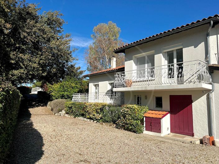 Image No.18-3 Bed House for sale