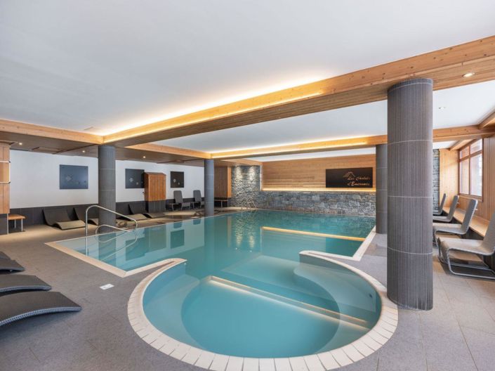 Image No.14-5 Bed Apartment for sale