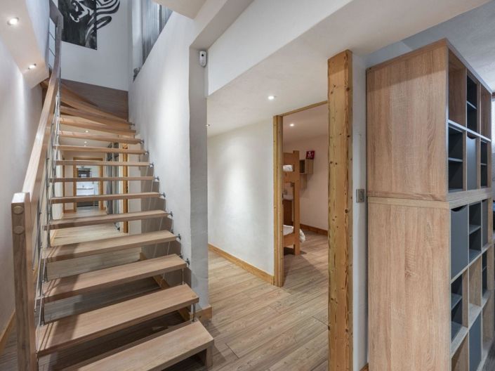 Image No.16-5 Bed Apartment for sale