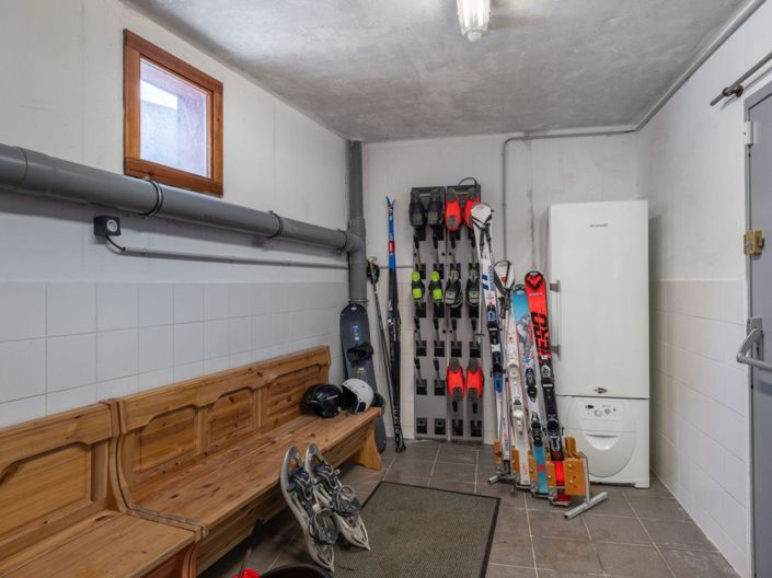 Image No.17-5 Bed Apartment for sale