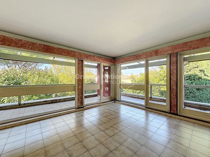 Image No.8-3 Bed Apartment for sale