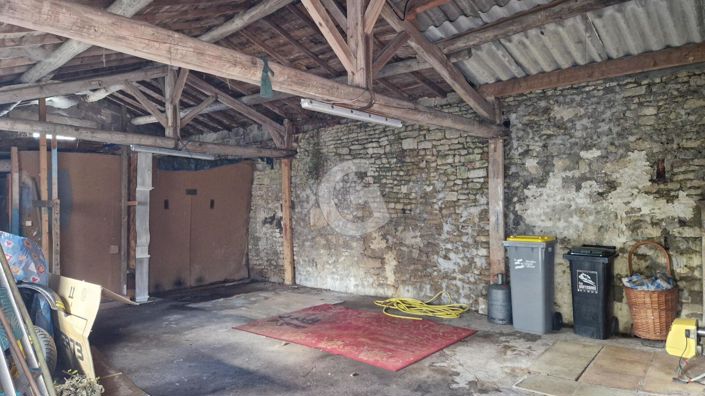 Image No.8-3 Bed House for sale