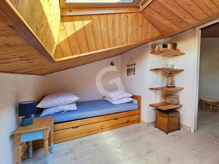 Image No.5-1 Bed House for sale