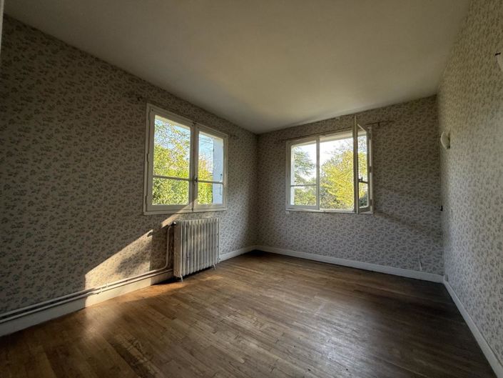 Image No.15-4 Bed House for sale