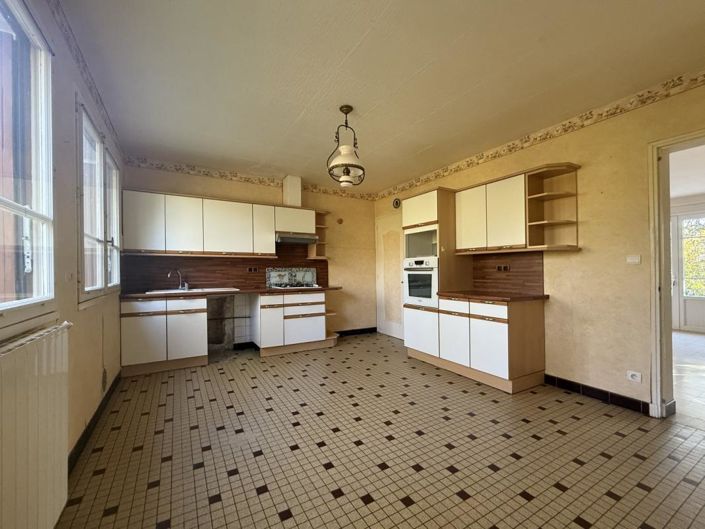 Image No.8-Maison de 4 chambres à vendre à Gers