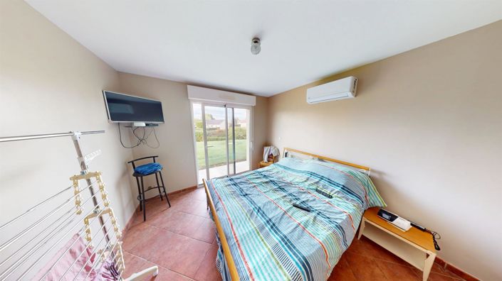 Image No.10-4 Bed House for sale