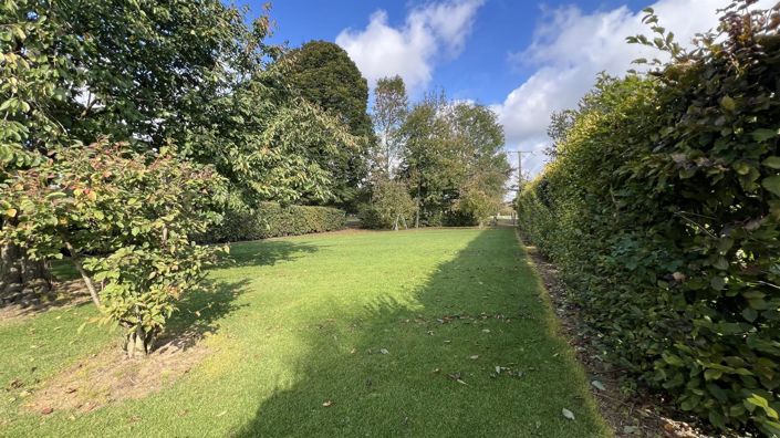 Image No.3-4 Bed House for sale