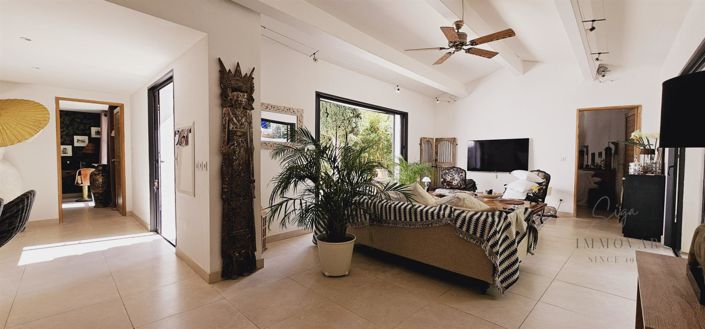 Image No.4-3 Bed House for sale