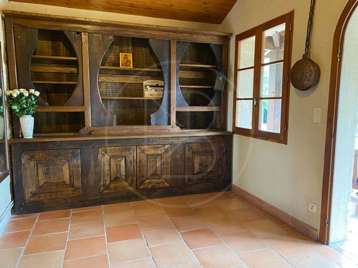 Image No.2-5 Bed House for sale