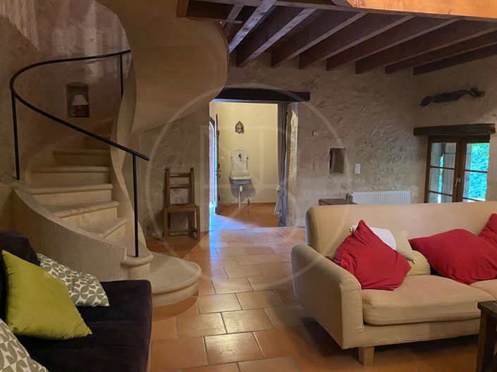 Image No.3-5 Bed House for sale