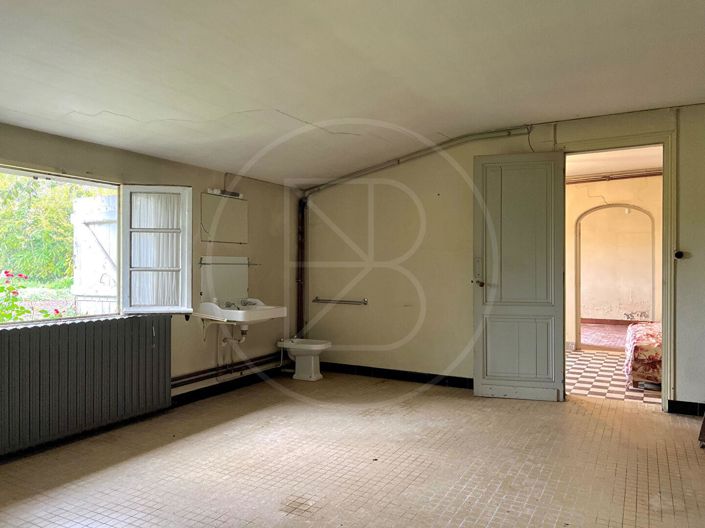 Image No.11-4 Bed House for sale