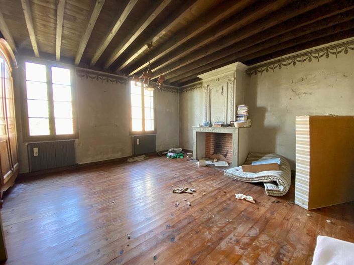 Image No.12-4 Bed House for sale