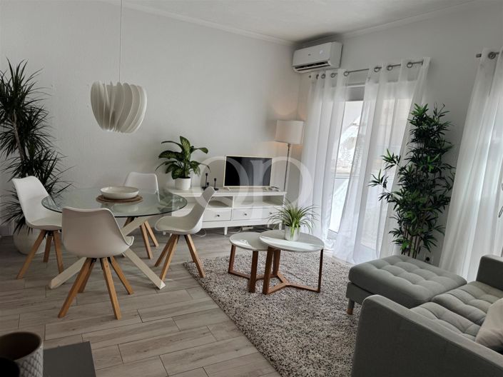 Image No.1-3 Bed House for sale