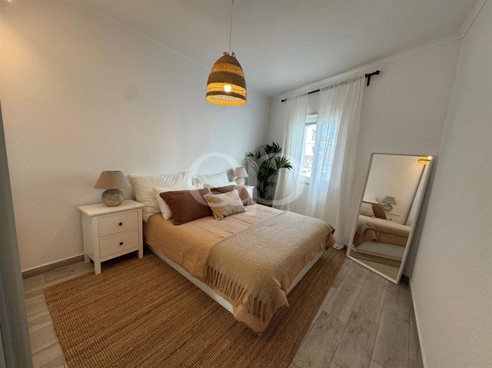 Image No.2-3 Bed House for sale