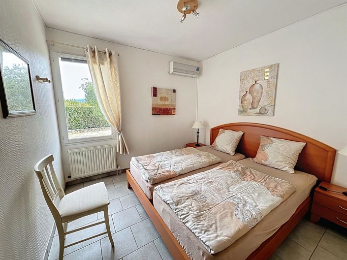 Image No.9-3 Bed House for sale