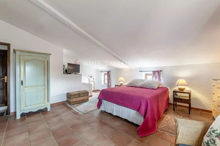 Image No.19-Maison de 7 chambres à vendre à Vaucluse