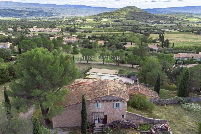 Image No.7-7 Bed House for sale