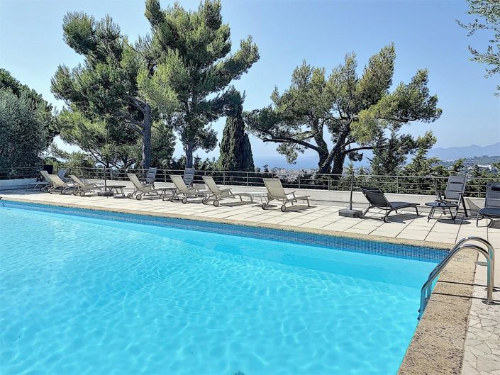 Image No.5-Appartement de 2 chambres à vendre à Le Cannet