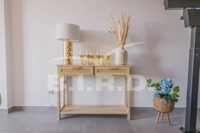 Image No.8-3 Bed Apartment for sale