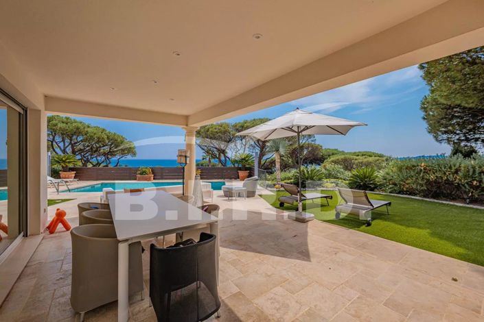 Image No.3-5 Bed House for sale