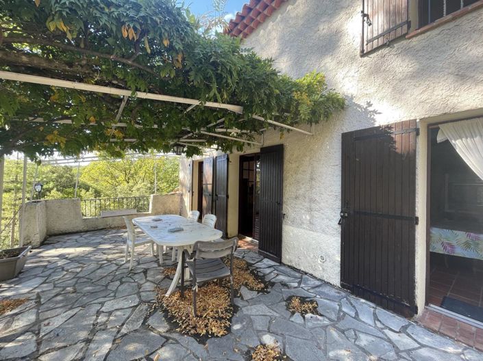 Image No.10-3 Bed House for sale