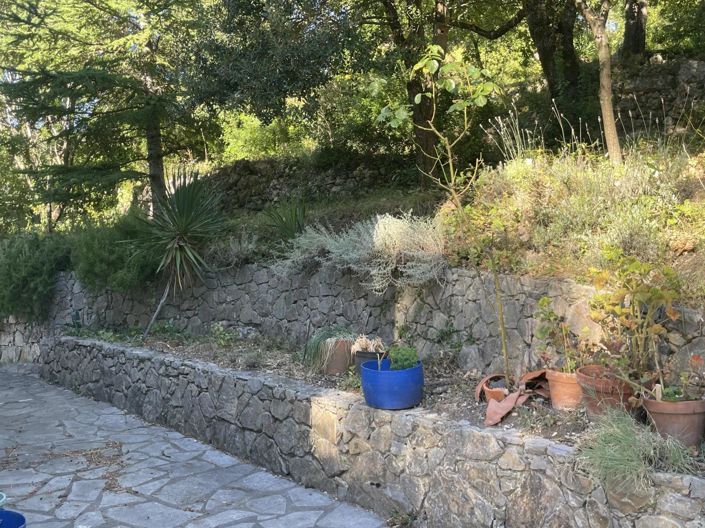 Image No.20-3 Bed House for sale