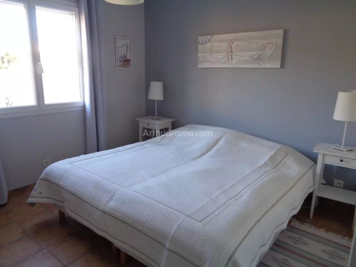 Image No.23-4 Bed House for sale