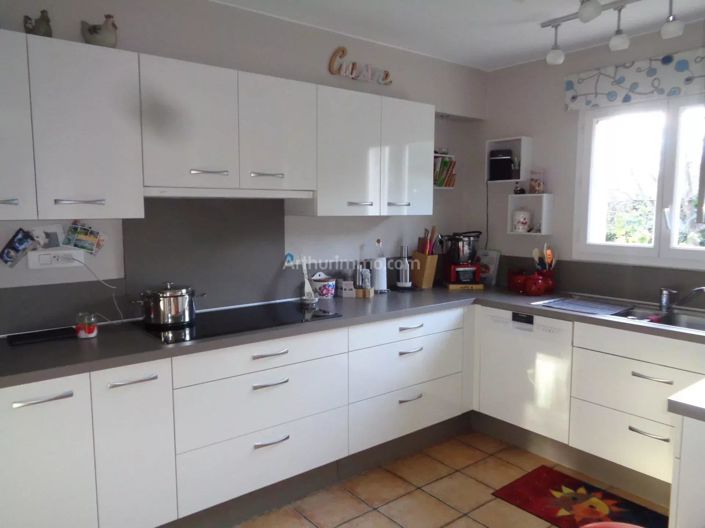 Image No.9-4 Bed House for sale