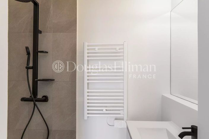 Image No.10-Appartement de 2 chambres à vendre à Nice