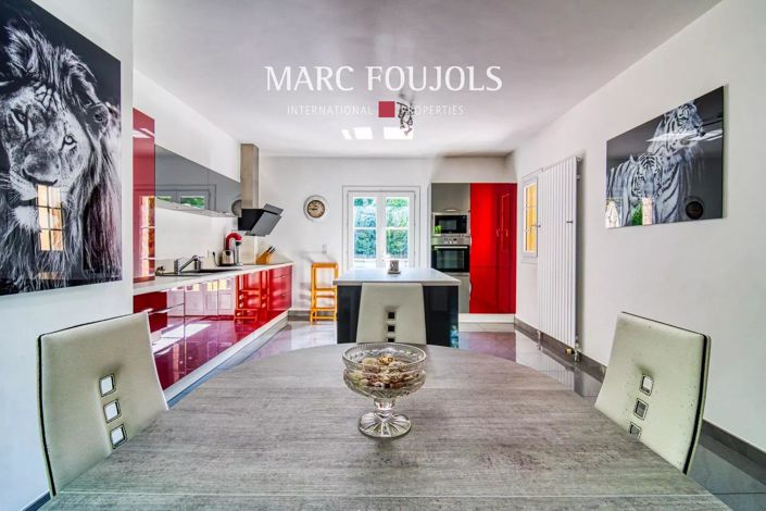 Image No.13-4 Bed House for sale