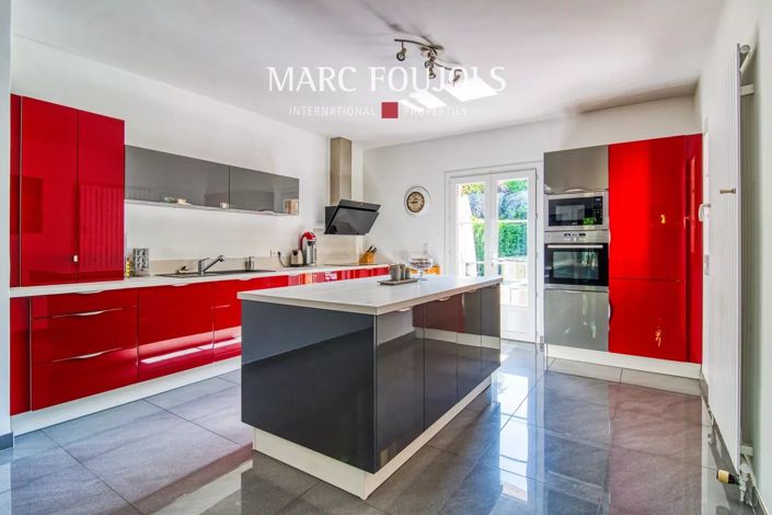 Image No.14-4 Bed House for sale