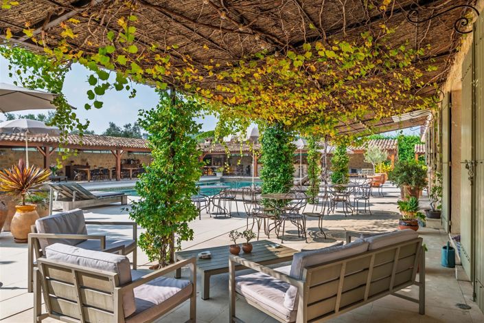 Image No.2-Maison de 24 chambres à vendre à Lorgues