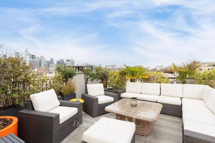 Image No.20-5 Bed Apartment for sale