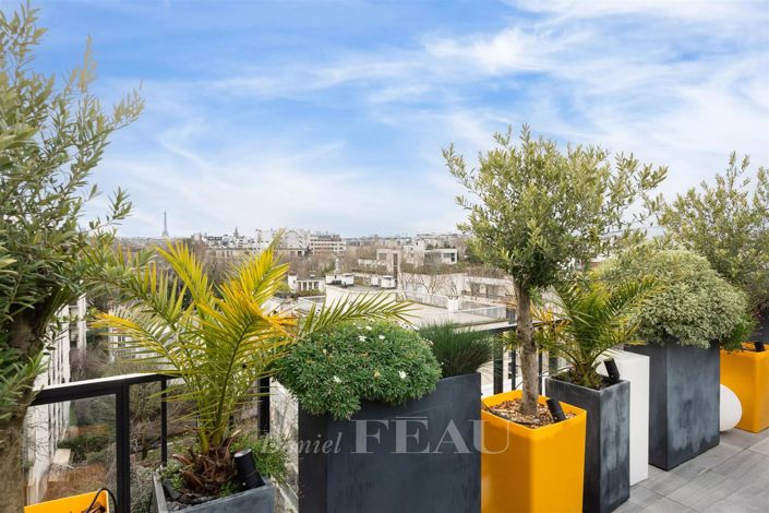 Image No.25-5 Bed Apartment for sale