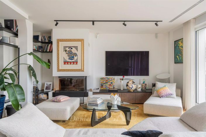 Image No.6-5 Bed Apartment for sale