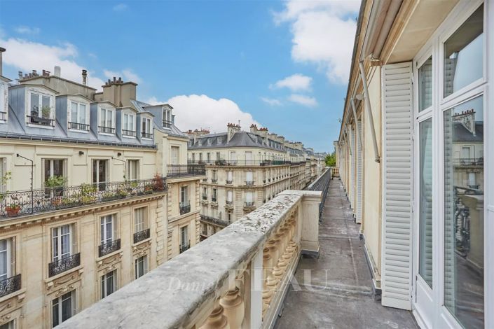 Image No.2-5 Bed Apartment for sale